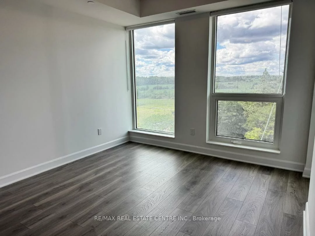 3240, William Coltson, 1010 - JM Joshua Meadows, Oakville