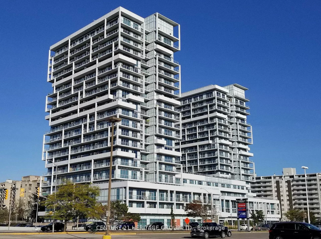 55, Speers, 1002 - CO Central, Oakville