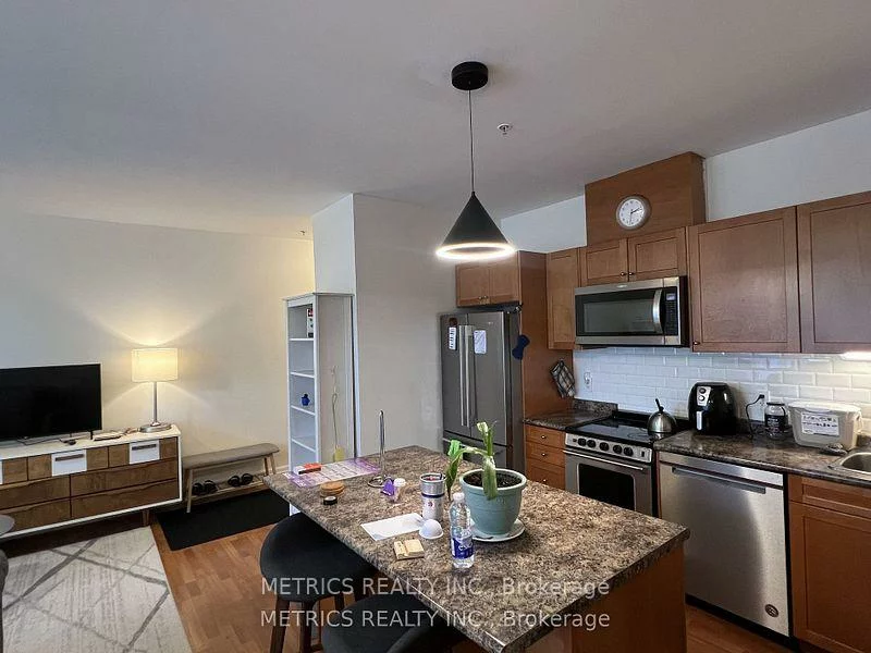 459, Kerr, 1002 - CO Central, Oakville