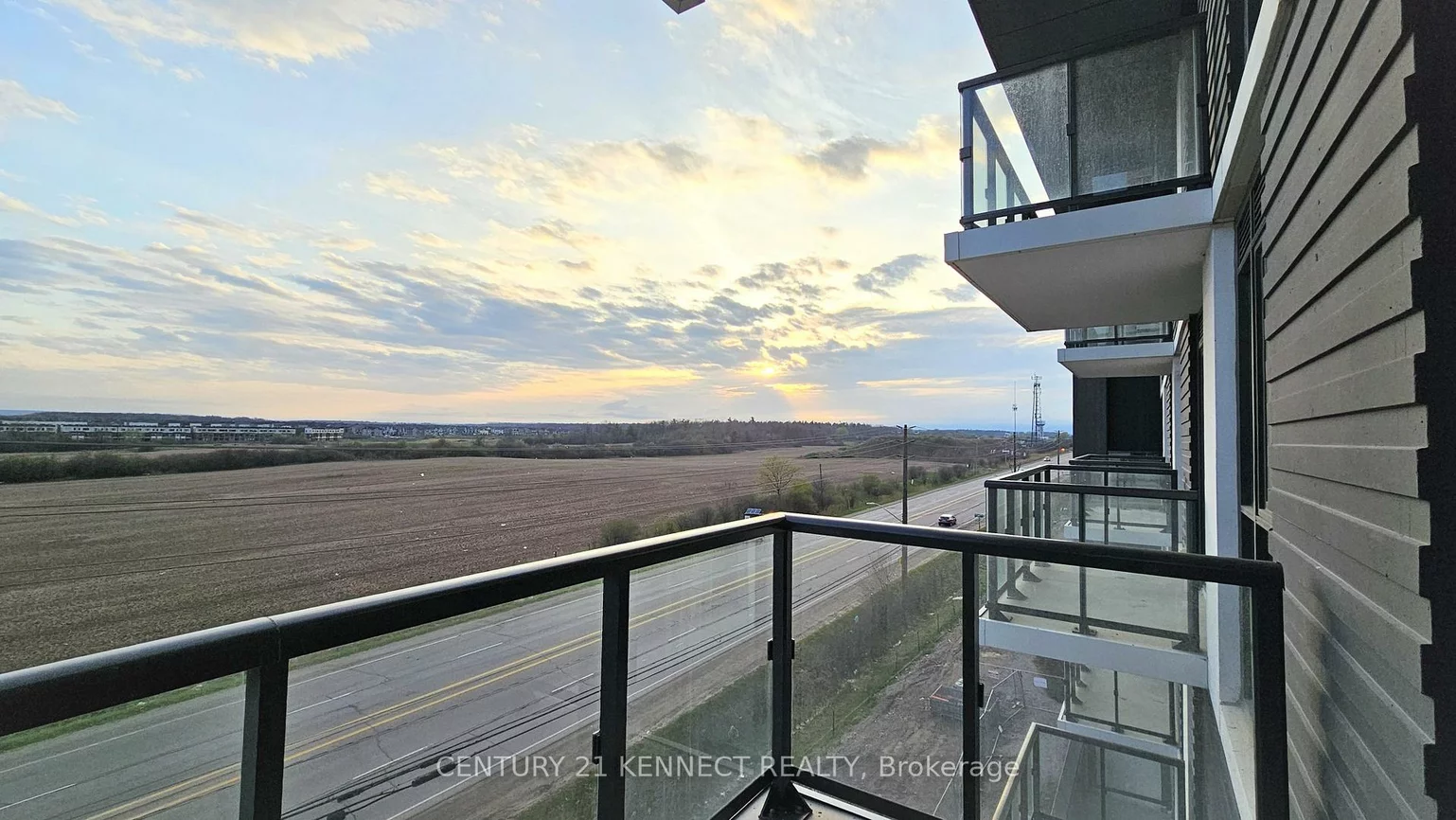 335, Wheat Boom, 1010 - JM Joshua Meadows, Oakville
