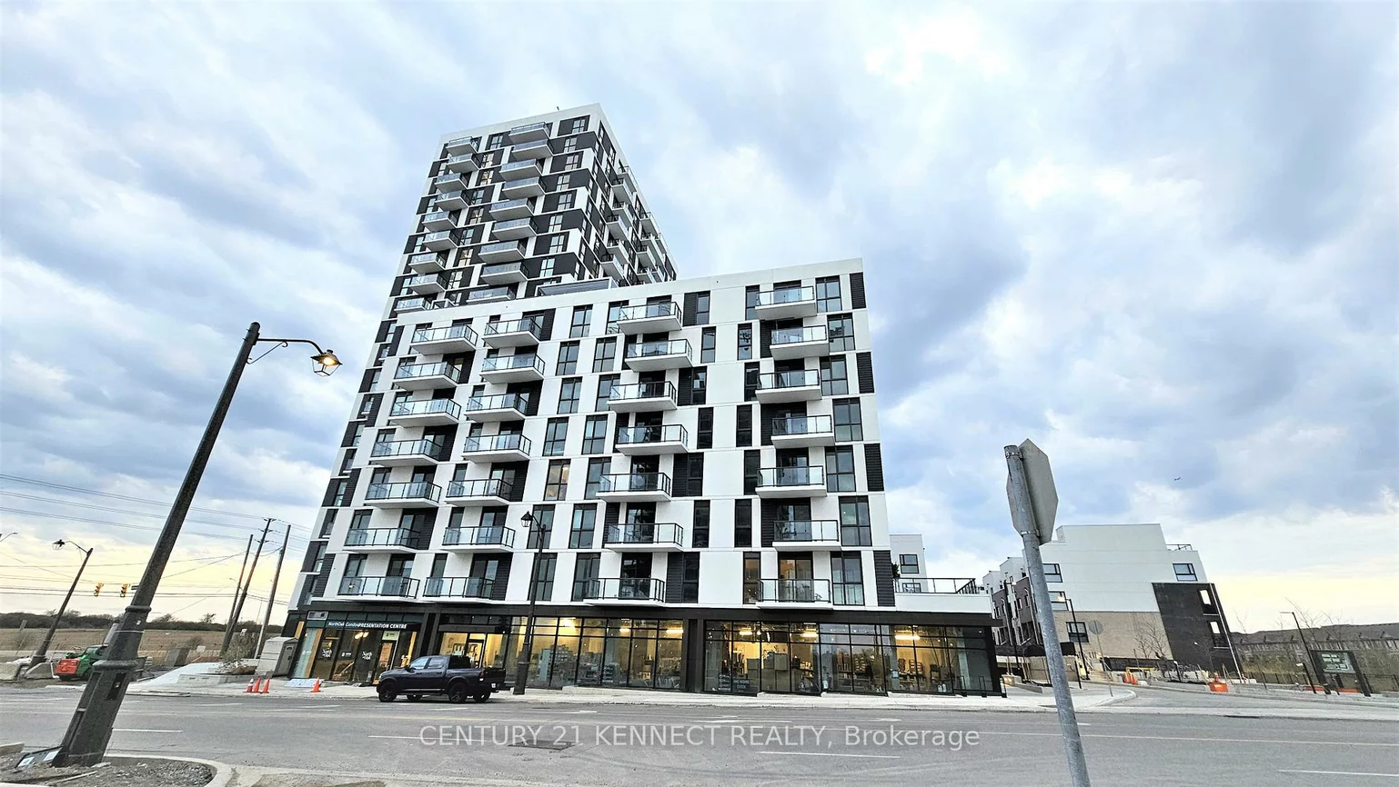 335, Wheat Boom, 1010 - JM Joshua Meadows, Oakville