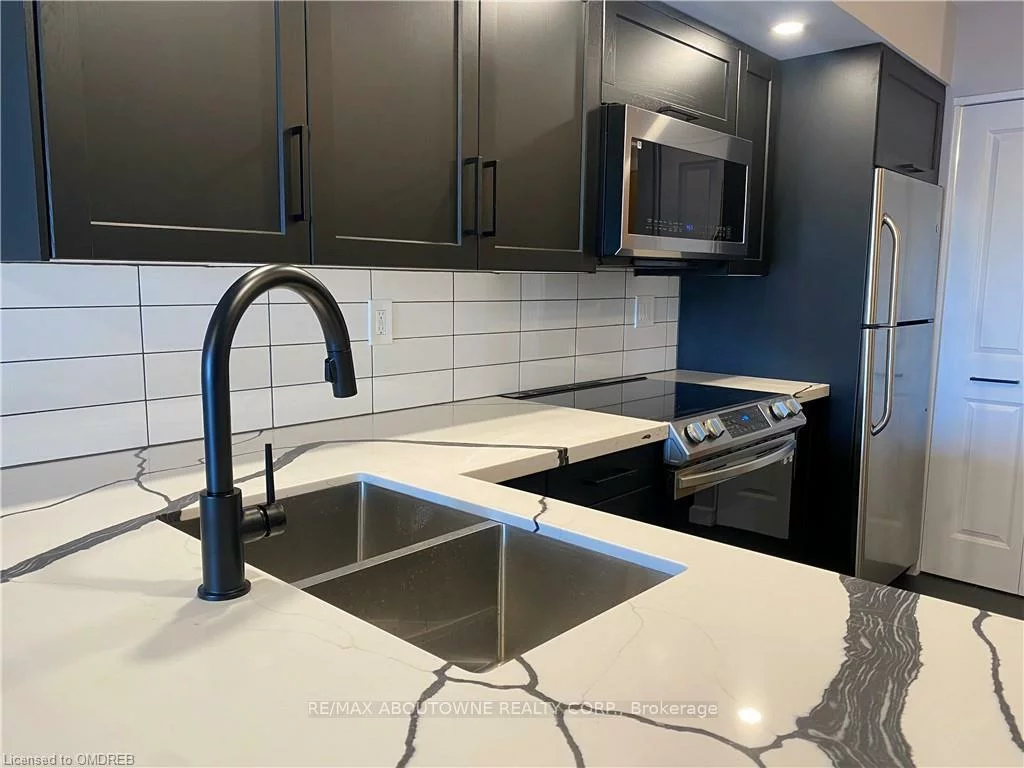 100, Bronte, 1001 - BR Bronte, Oakville