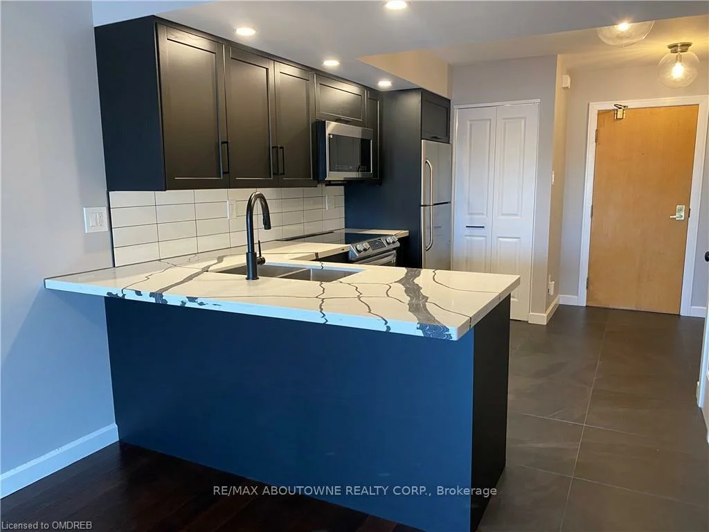 100, Bronte, 1001 - BR Bronte, Oakville
