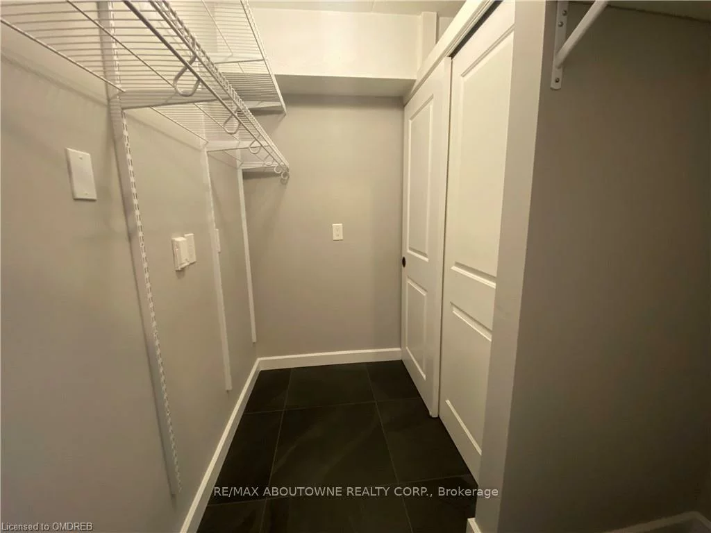 100, Bronte, 1001 - BR Bronte, Oakville