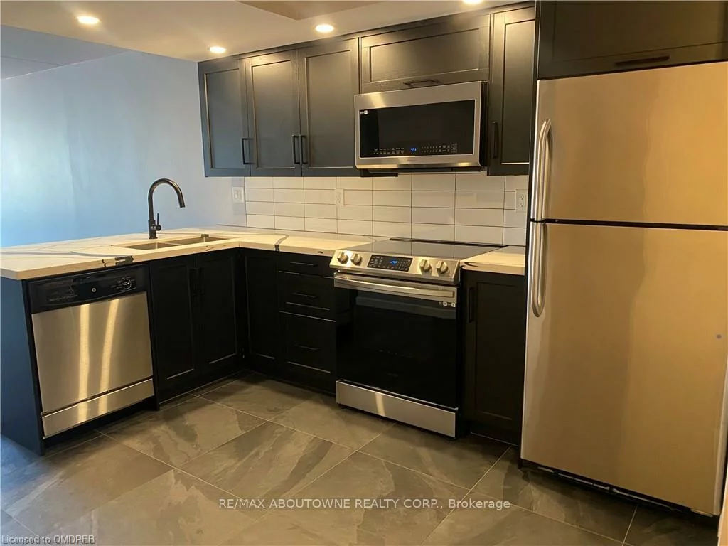 100, Bronte, 1001 - BR Bronte, Oakville
