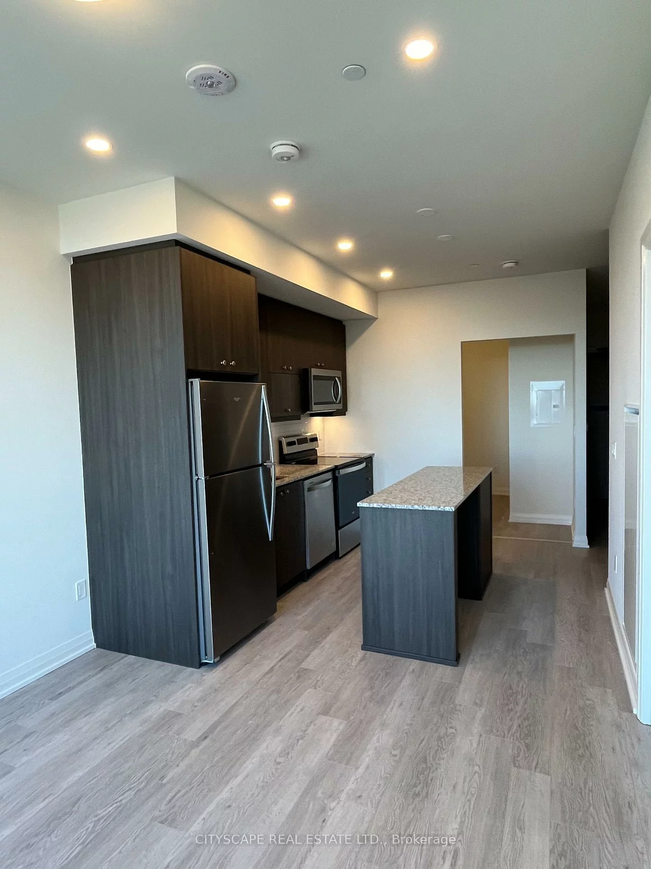 1415, Dundas, 1010 - JM Joshua Meadows, Oakville