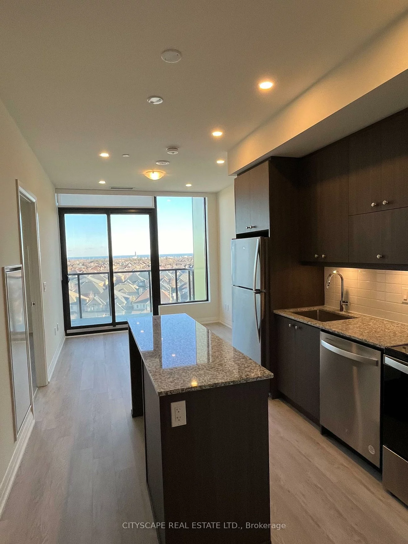 1415, Dundas, 1010 - JM Joshua Meadows, Oakville