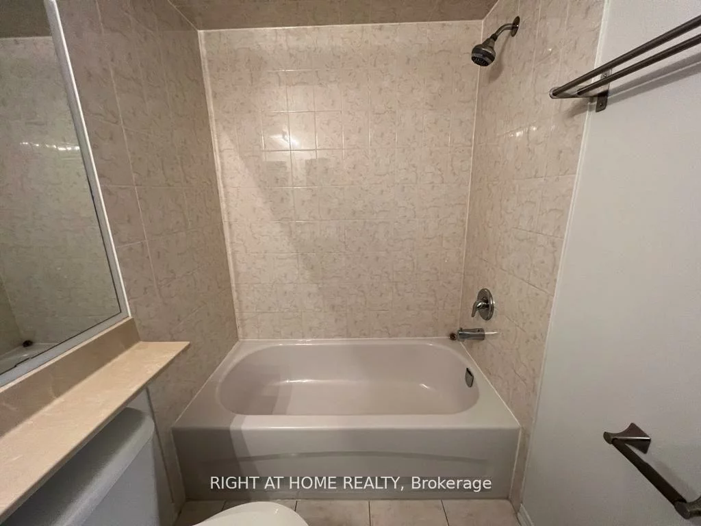 35, Hays, 1015 - RO River Oaks, Oakville