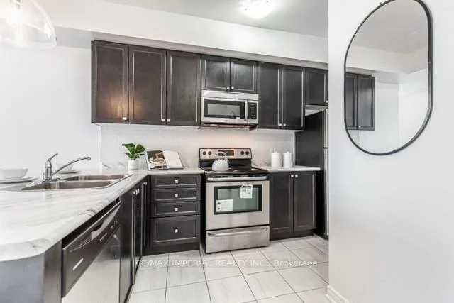 277, Gatwick, 1015 - RO River Oaks, Oakville