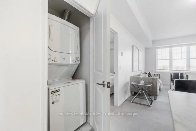 277, Gatwick, 1015 - RO River Oaks, Oakville