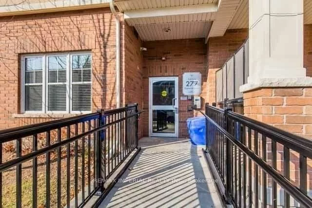 277, Gatwick, 1015 - RO River Oaks, Oakville