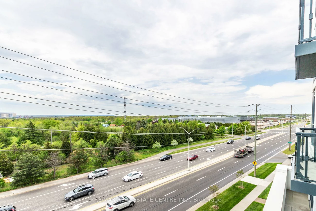 509, Dundas, 1040 - OA Rural Oakville, Oakville