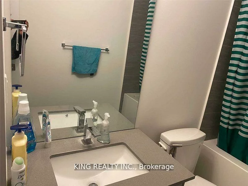 297, Oak Walk, 1015 - RO River Oaks, Oakville