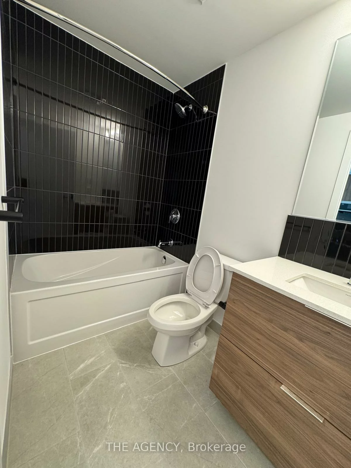 2501, Saw Whet, 1007 - GA Glen Abbey, Oakville