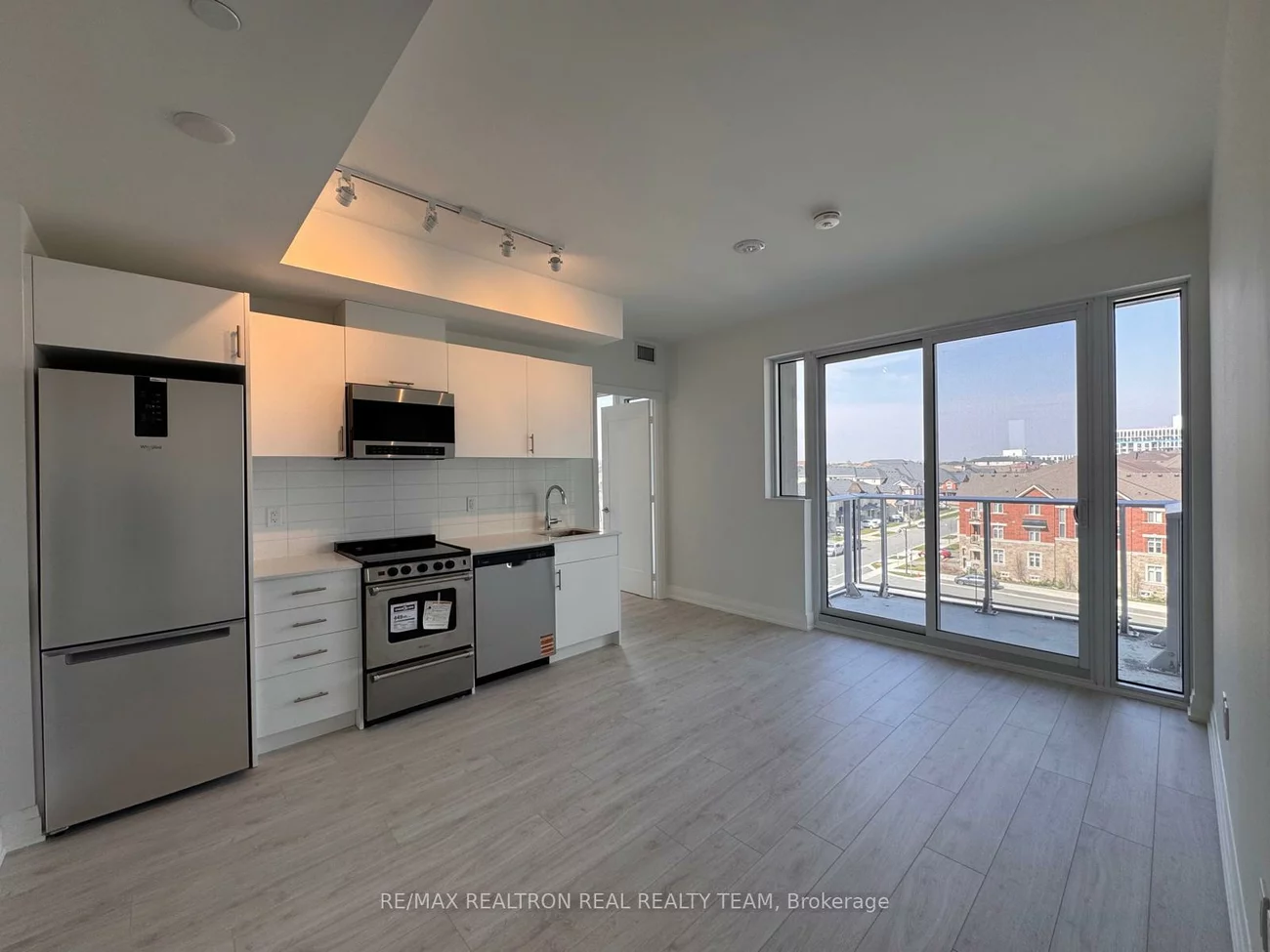 412, Silver Maple, 1010 - JM Joshua Meadows, Oakville
