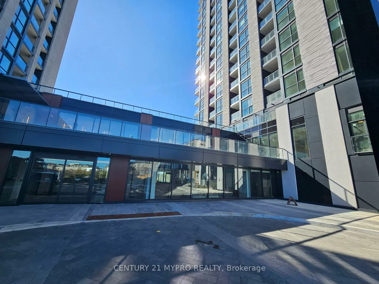 3079, Trafalgar, 1010 - JM Joshua Meadows, Oakville