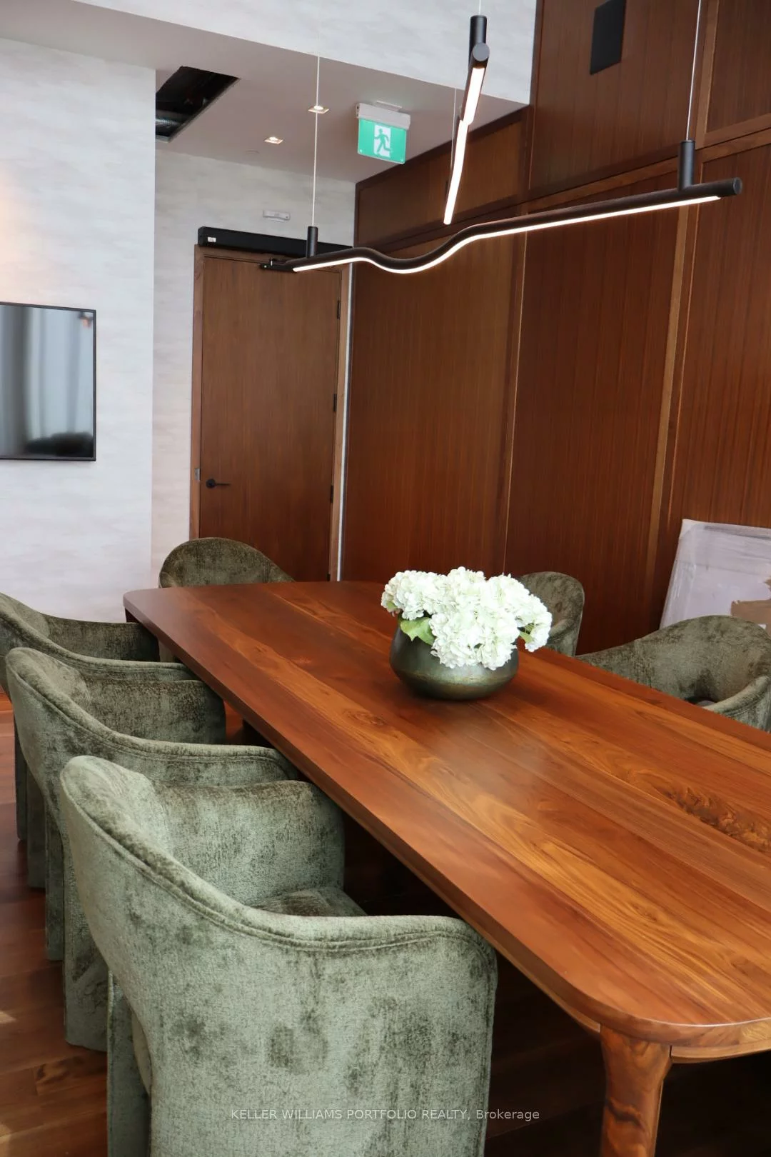 3240, William Coltson, 1010 - JM Joshua Meadows, Oakville