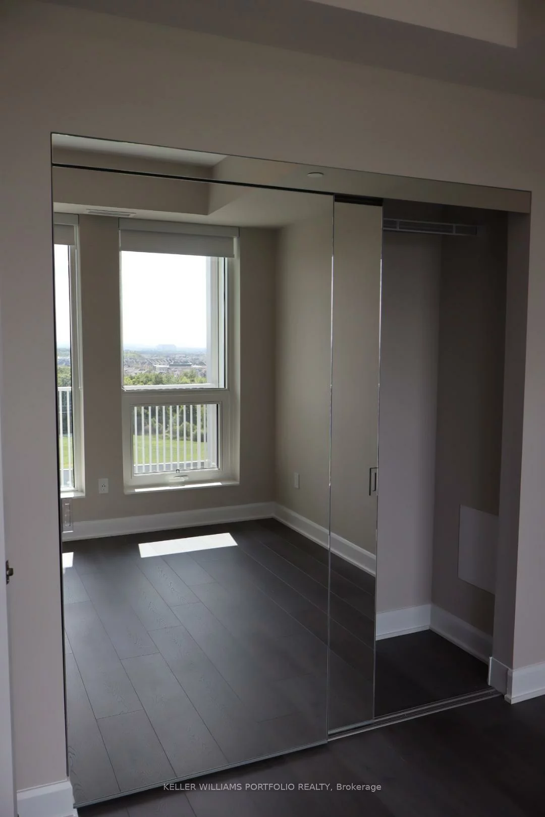 3240, William Coltson, 1010 - JM Joshua Meadows, Oakville