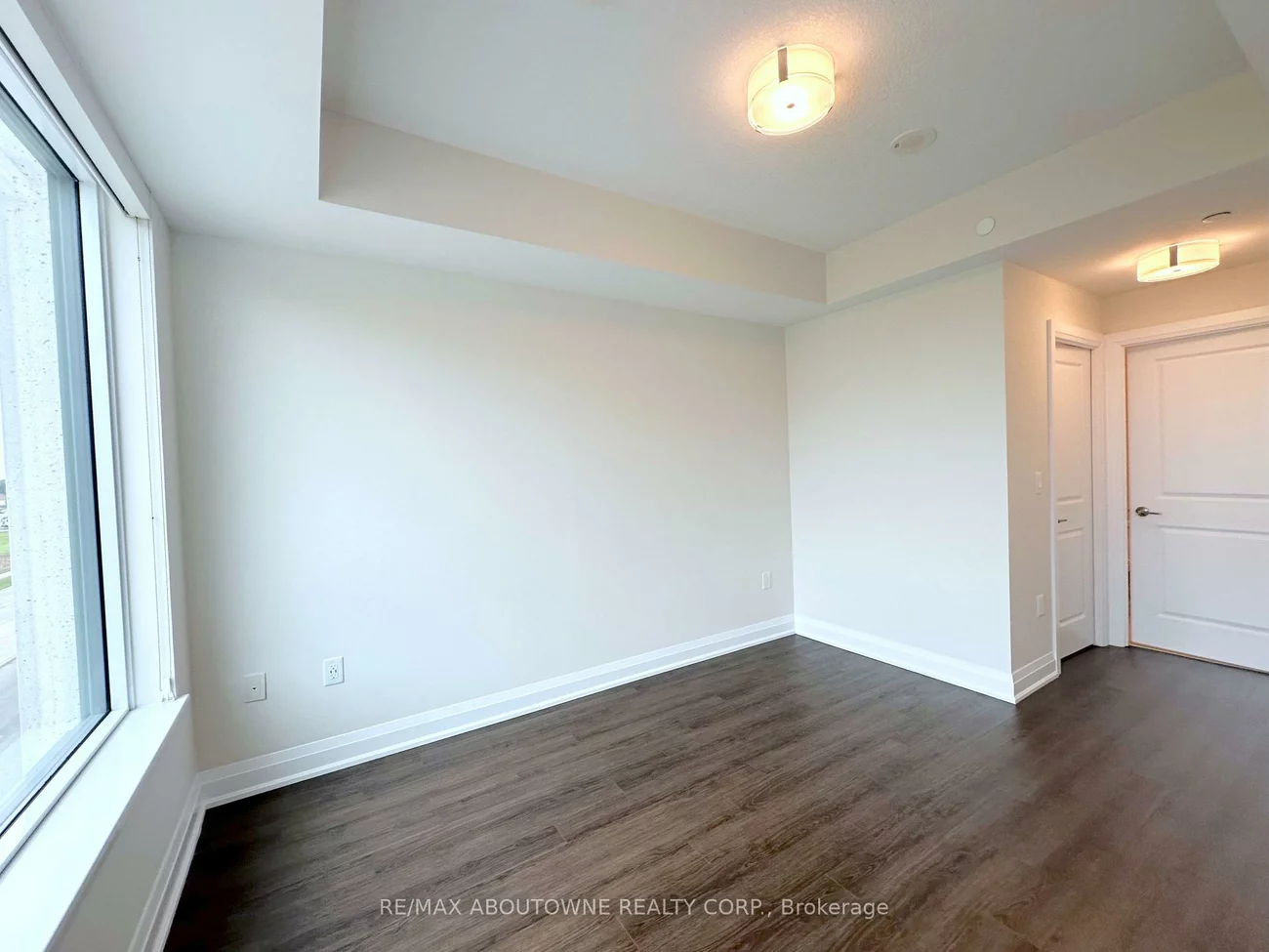 2333, Taunton, 1015 - RO River Oaks, Oakville