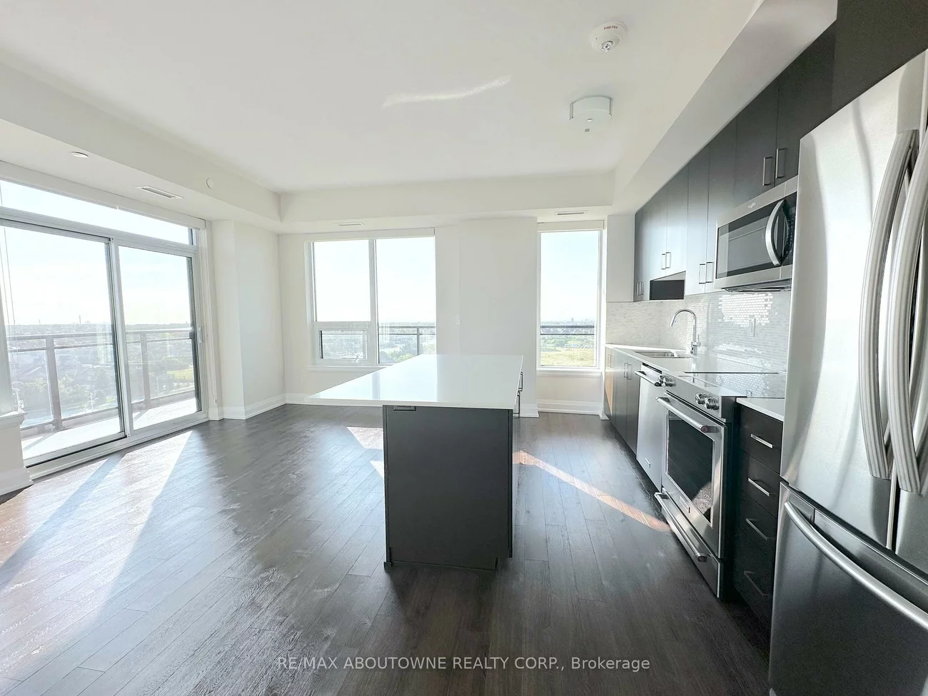 2333, Taunton, 1015 - RO River Oaks, Oakville