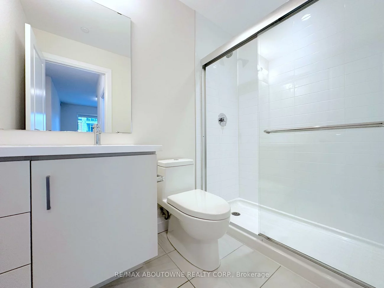 2333, Taunton, 1015 - RO River Oaks, Oakville