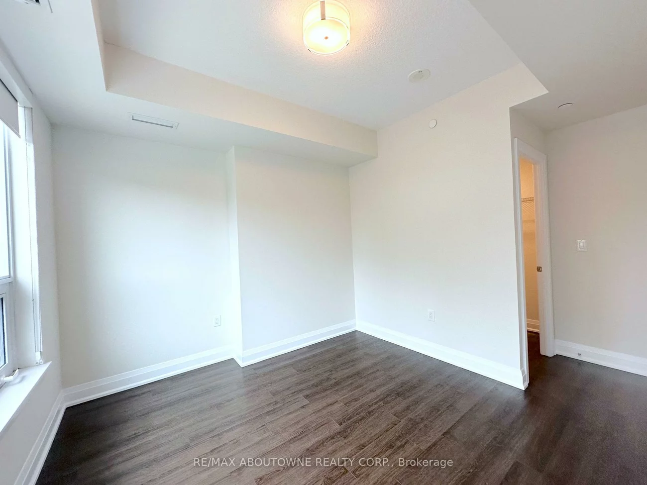 2333, Taunton, 1015 - RO River Oaks, Oakville