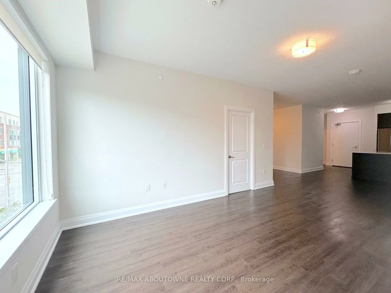 2333, Taunton, 1015 - RO River Oaks, Oakville