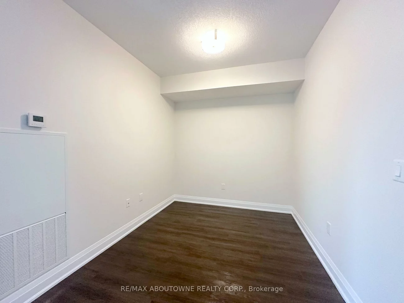 2333, Taunton, 1015 - RO River Oaks, Oakville