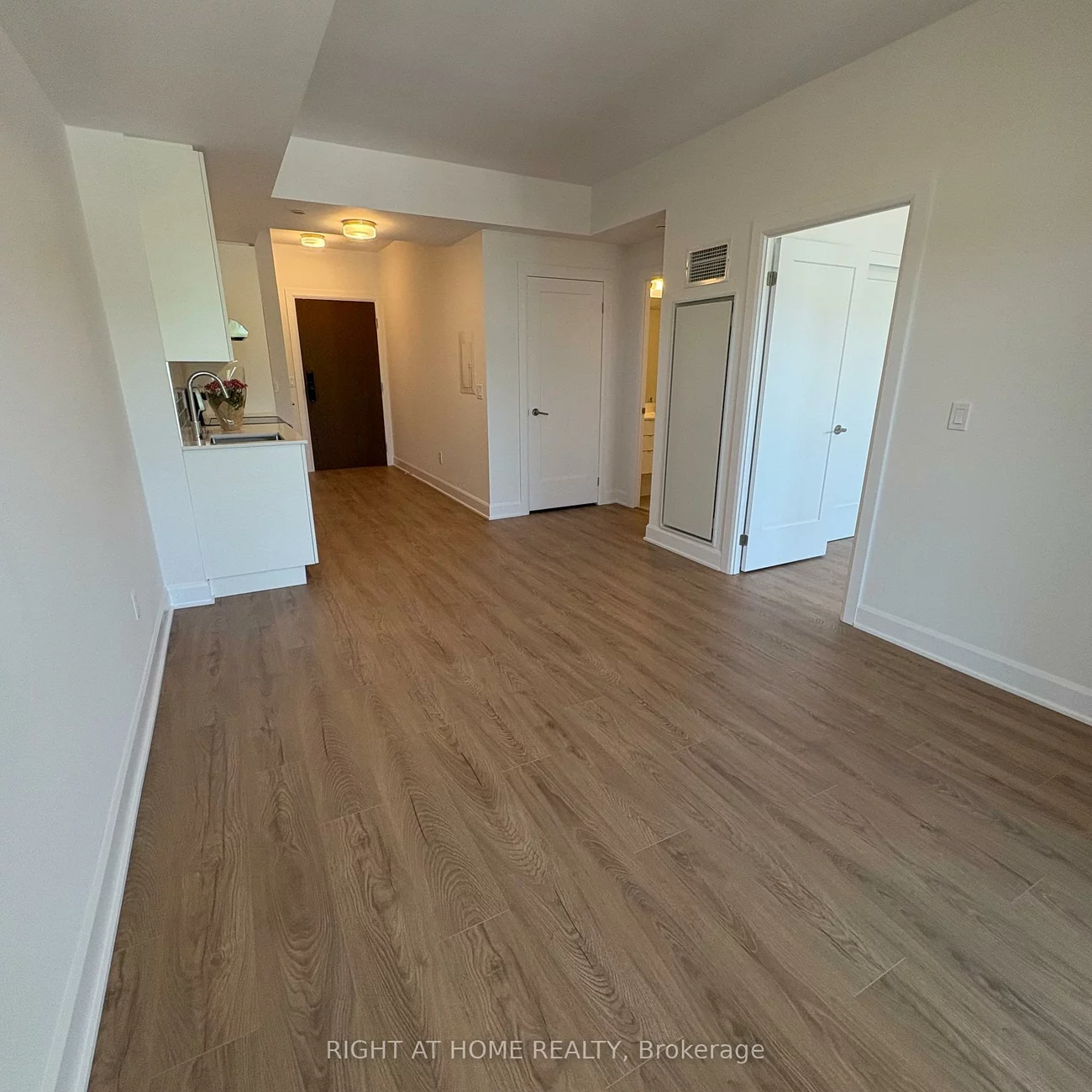 3240, William Coltson, 1010 - JM Joshua Meadows, Oakville