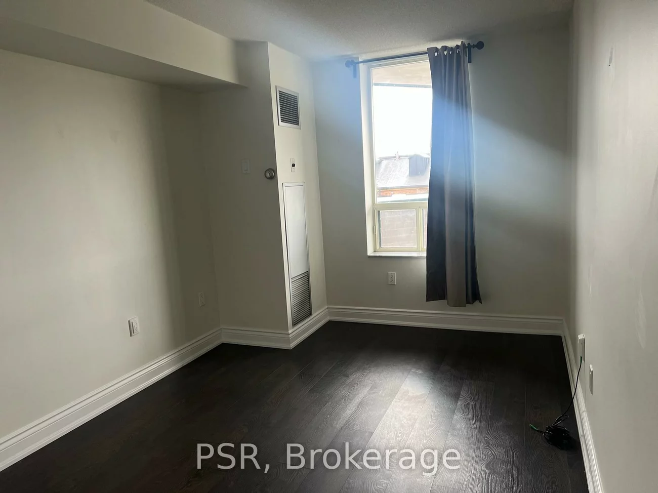 185, Robinson, 1013 - OO Old Oakville, Oakville