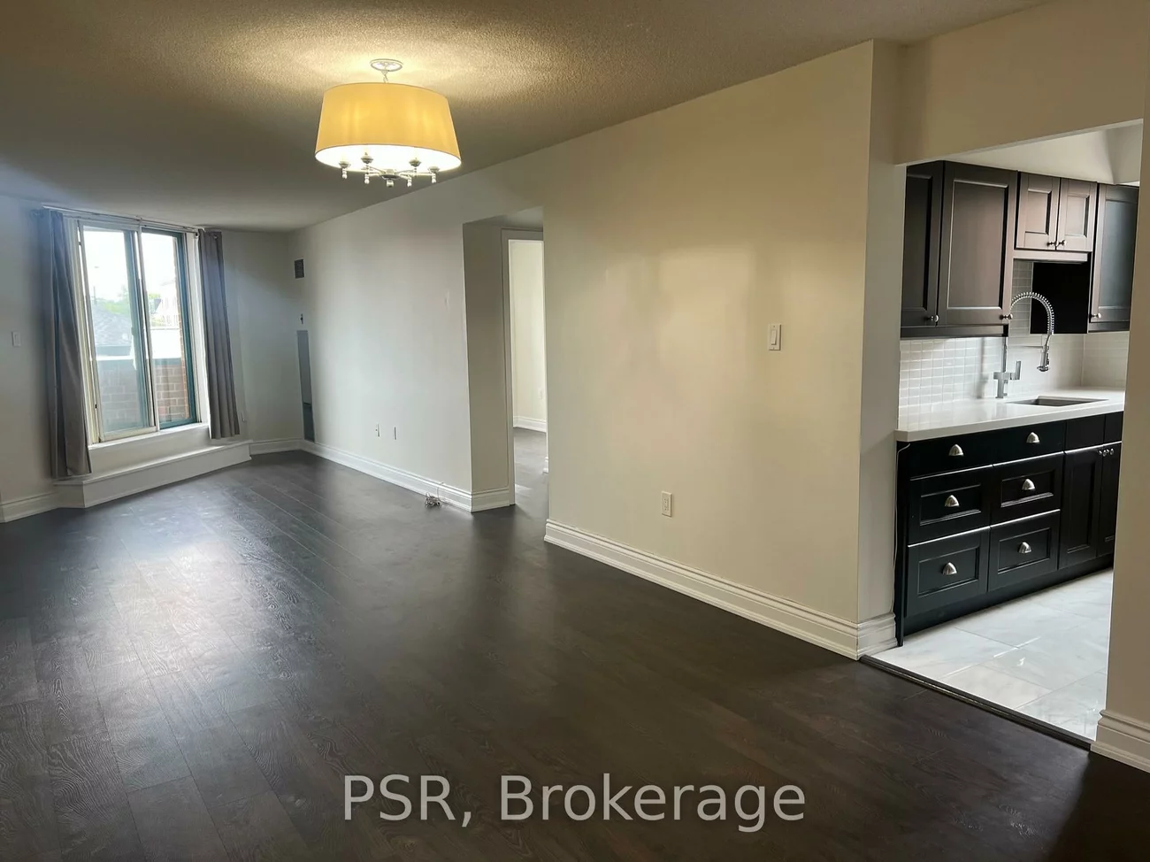 185, Robinson, 1013 - OO Old Oakville, Oakville
