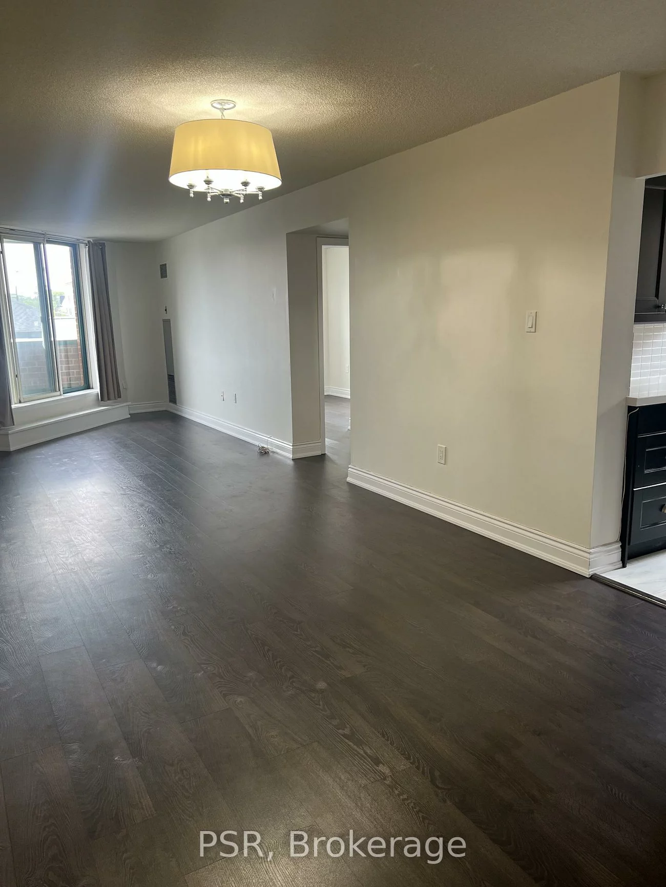 185, Robinson, 1013 - OO Old Oakville, Oakville