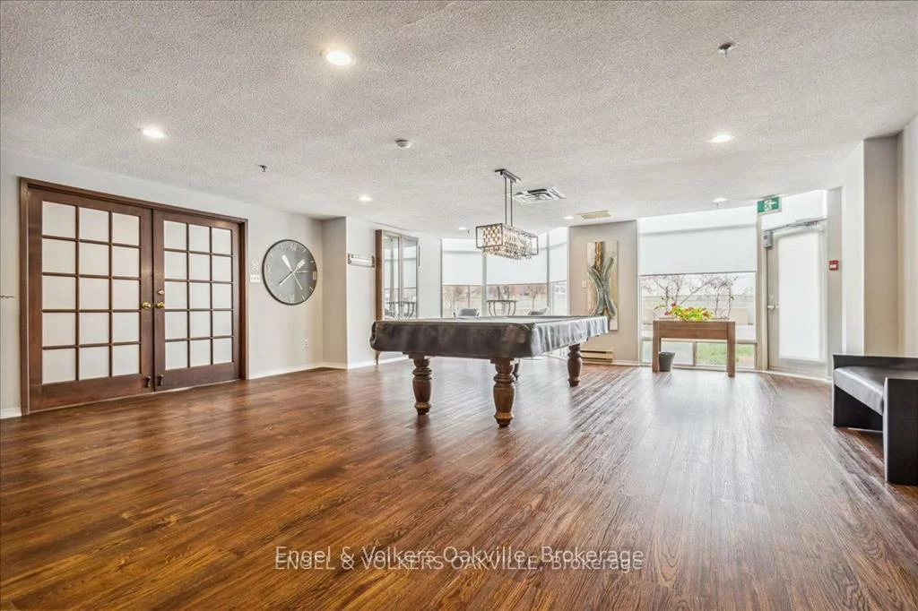 2511, Lakeshore, 1001 - BR Bronte, Oakville