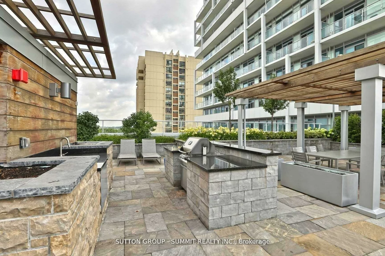 55, Speers, 1002 - CO Central, Oakville