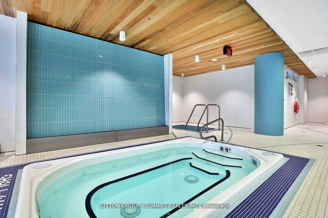 55, Speers, 1002 - CO Central, Oakville
