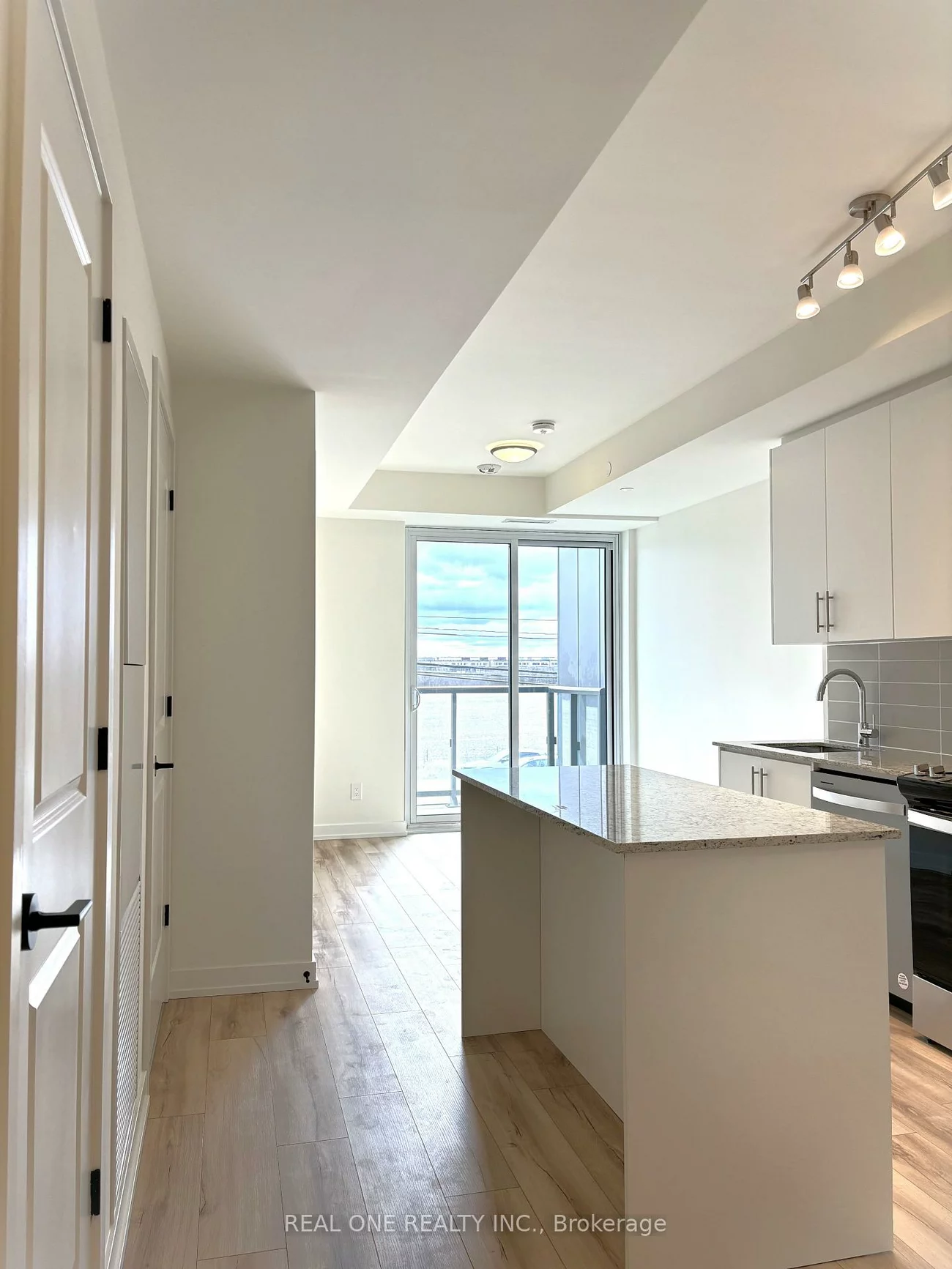 335, Wheat Boom, 1010 - JM Joshua Meadows, Oakville