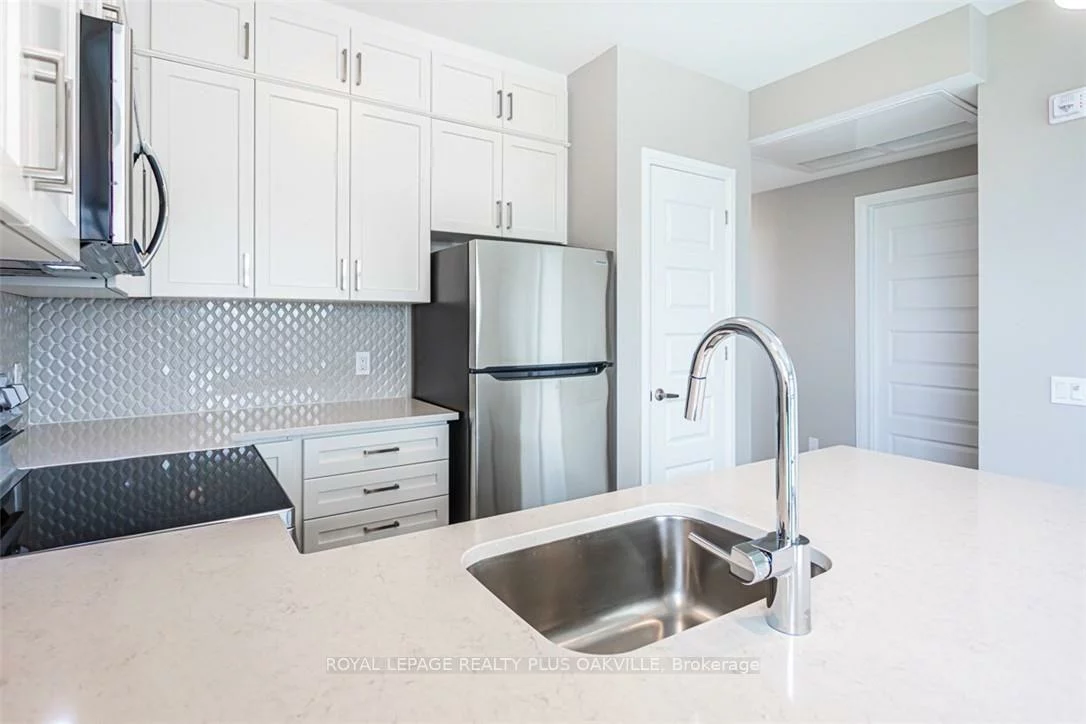 95, Dundas, 1008 - GO Glenorchy, Oakville