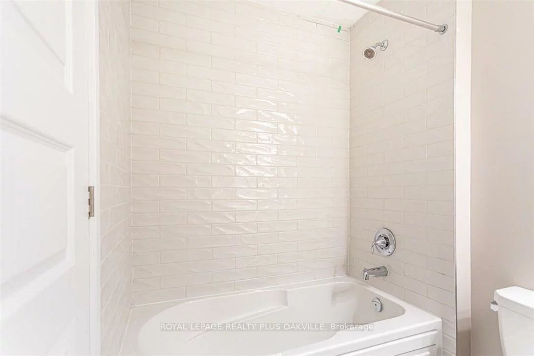 95, Dundas, 1008 - GO Glenorchy, Oakville