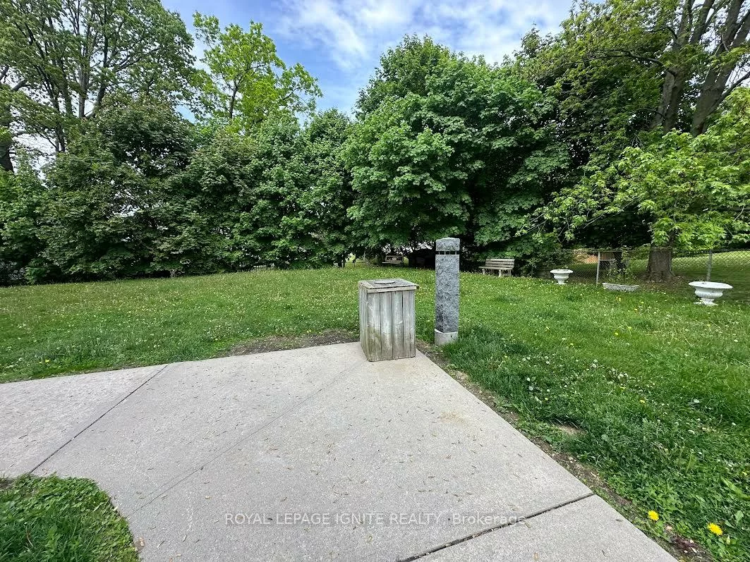 20, Speers, 1002 - CO Central, Oakville