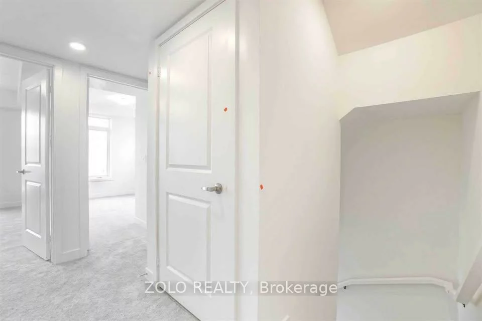 3058, Sixth, 1008 - GO Glenorchy, Oakville