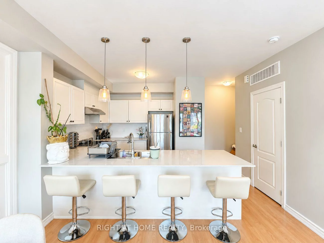 2420, Baronwood, 1019 - WM Westmount, Oakville