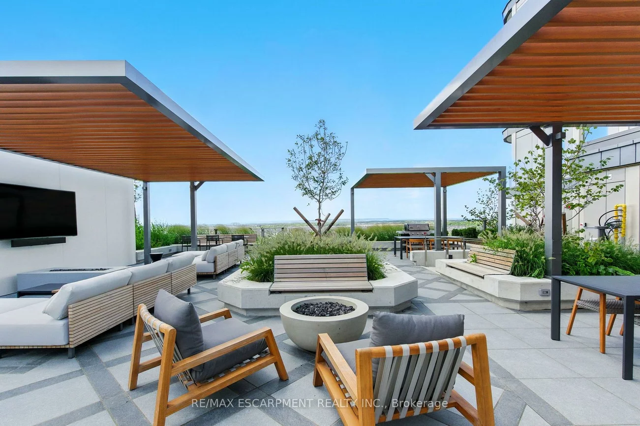 3240, William Coltson, 1010 - JM Joshua Meadows, Oakville