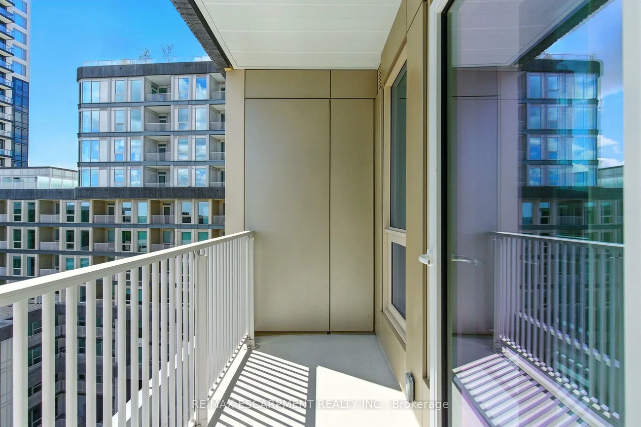 3240, William Coltson, 1010 - JM Joshua Meadows, Oakville
