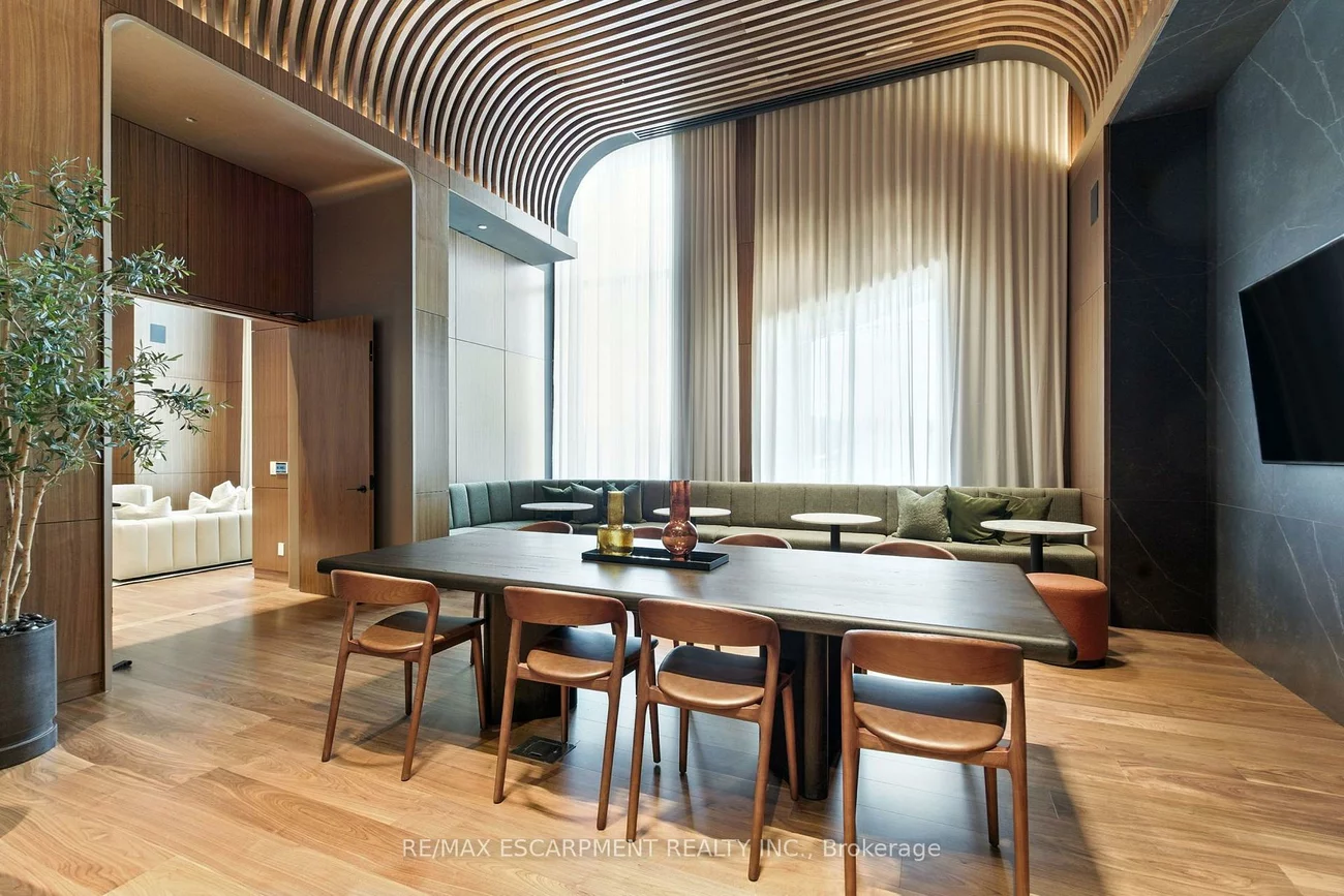 3240, William Coltson, 1010 - JM Joshua Meadows, Oakville