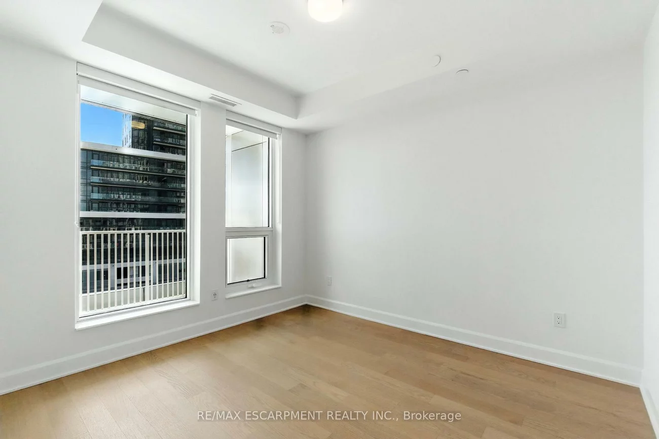 3240, William Coltson, 1010 - JM Joshua Meadows, Oakville