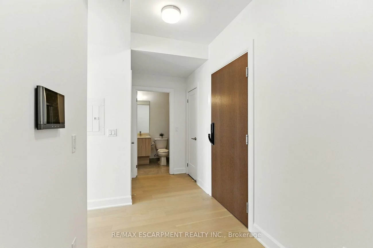 3240, William Coltson, 1010 - JM Joshua Meadows, Oakville