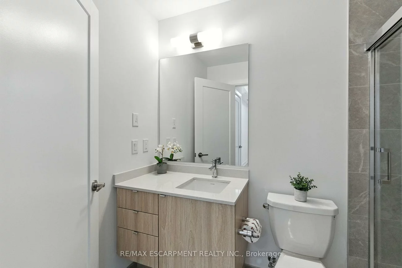 3240, William Coltson, 1010 - JM Joshua Meadows, Oakville