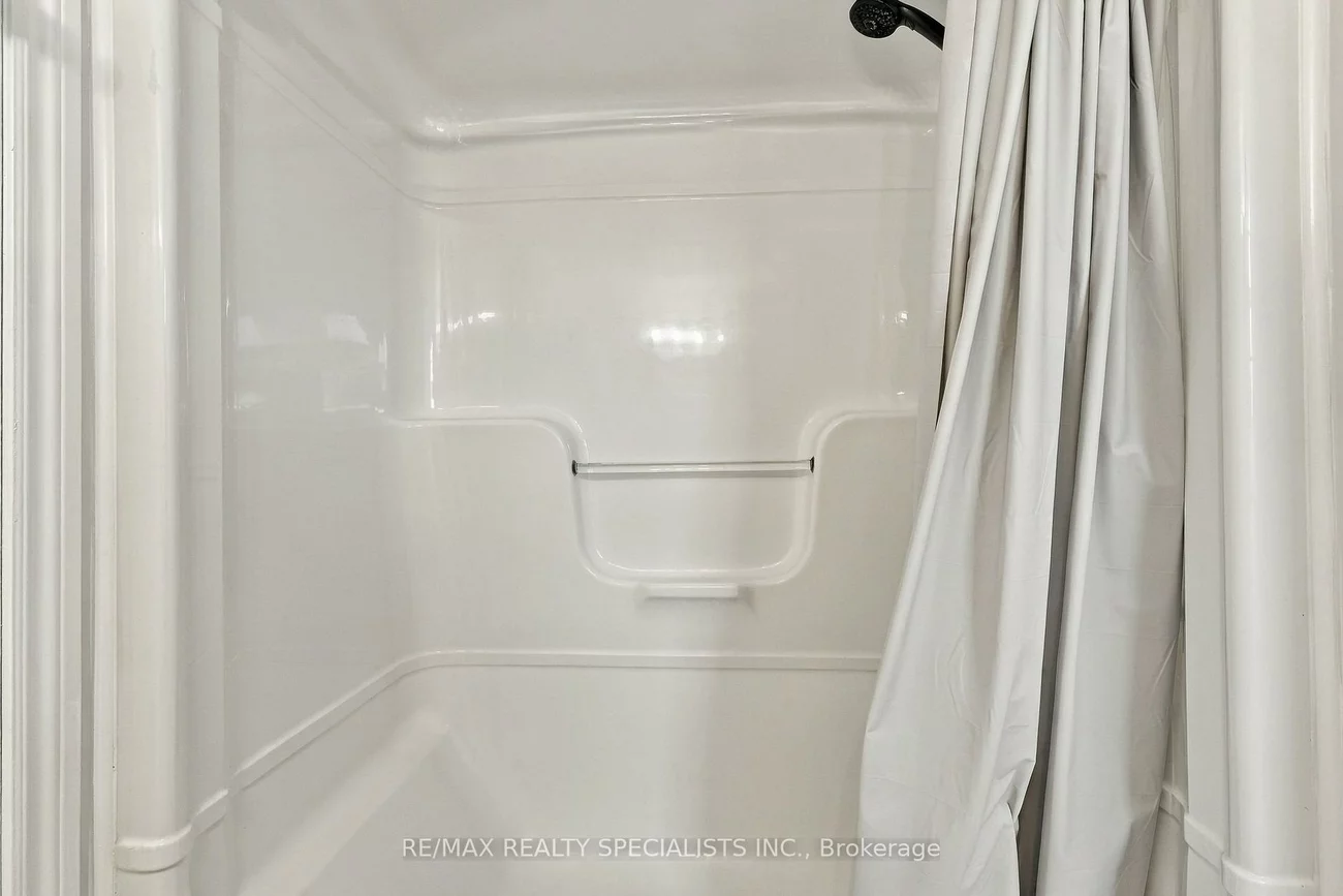 1470, Bishops, 1007 - GA Glen Abbey, Oakville