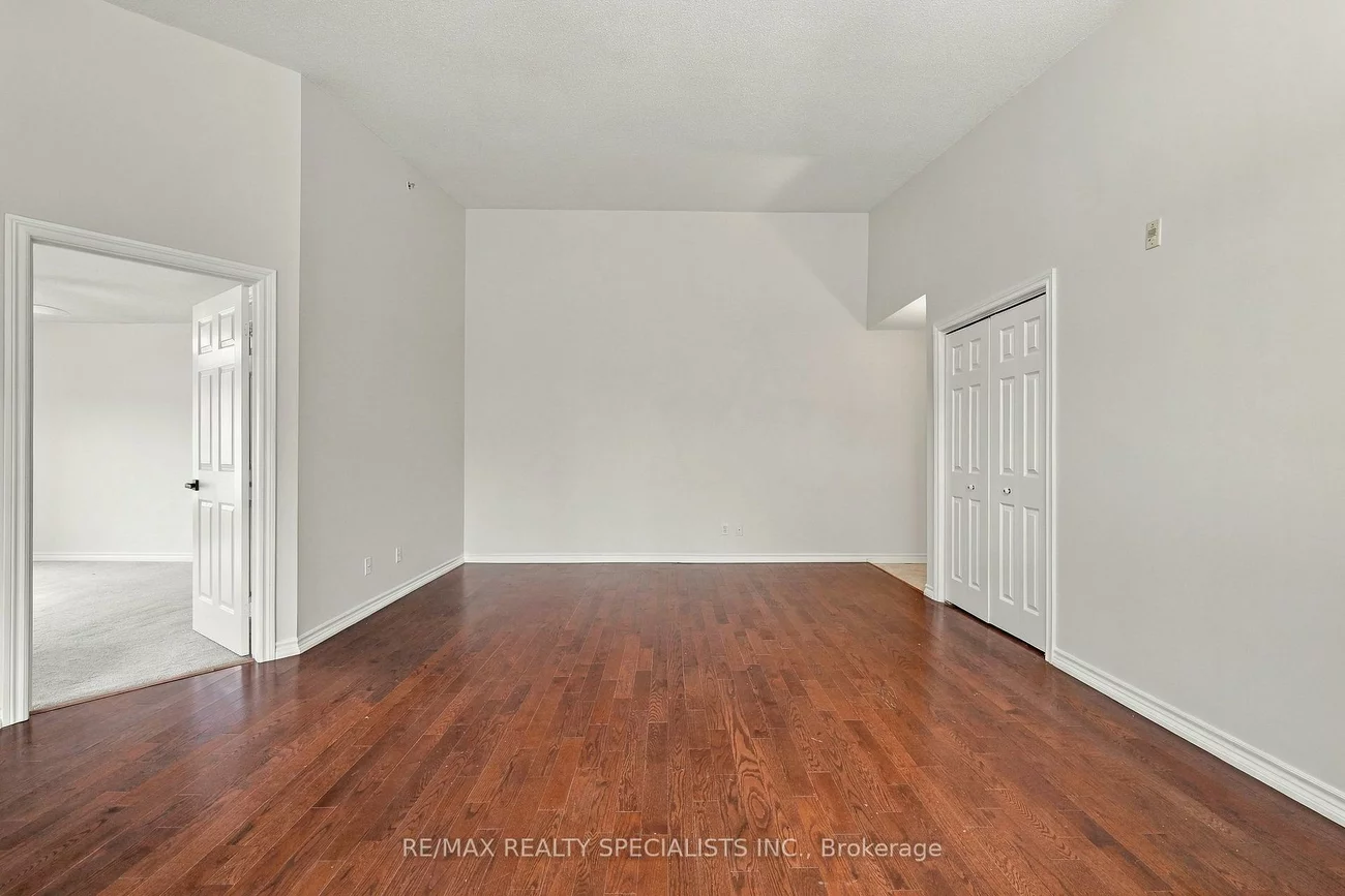 1470, Bishops, 1007 - GA Glen Abbey, Oakville
