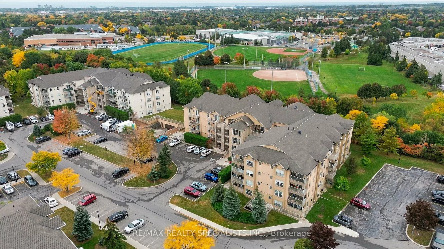 1470, Bishops, 1007 - GA Glen Abbey, Oakville